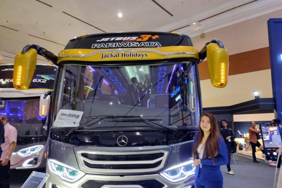 Jetbus 3 Adiputro: Bus Premium Karya Anak Bangsa yang Jadi Favorit Operator Pariwisata