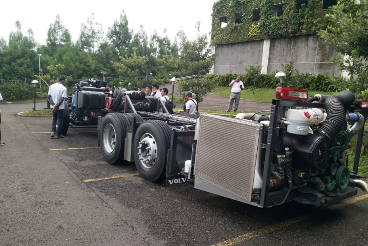 Mesin Volvo B11R Jadi Andalan Bus Premium, Ini Keunggulan yang Wajib Diketahui!