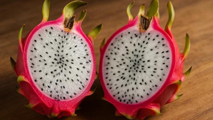 Mengenal 4 Khasiat Buah Naga yang Paling Enak Dikonsumsi dalam Bentuk Smoothie Segar