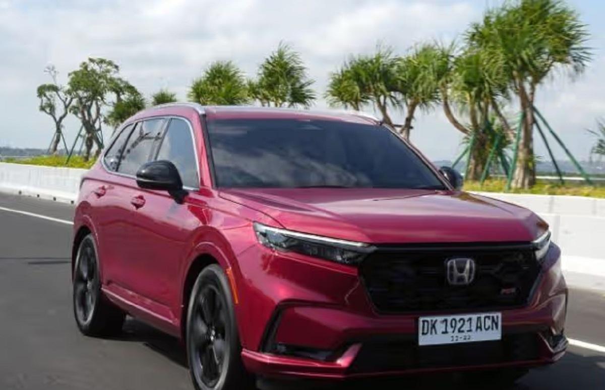 5 Mobil Hybrid 2025: Pilihan Hemat Bahan Bakar dengan Teknologi Modern