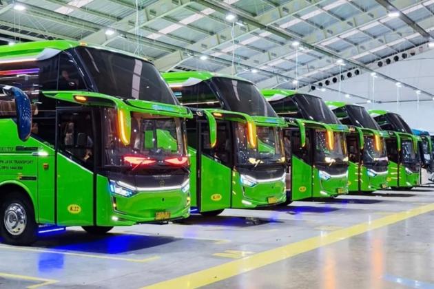 PO Puspa Jaya Rilis 5 Bus Mewah Menggunakan Bodi Legacy SR3 Laksana
