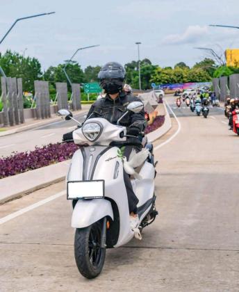 Yamaha Grand Filano Jadi Andalan Anak Muda: Stylish, Irit, dan Siap Touring!