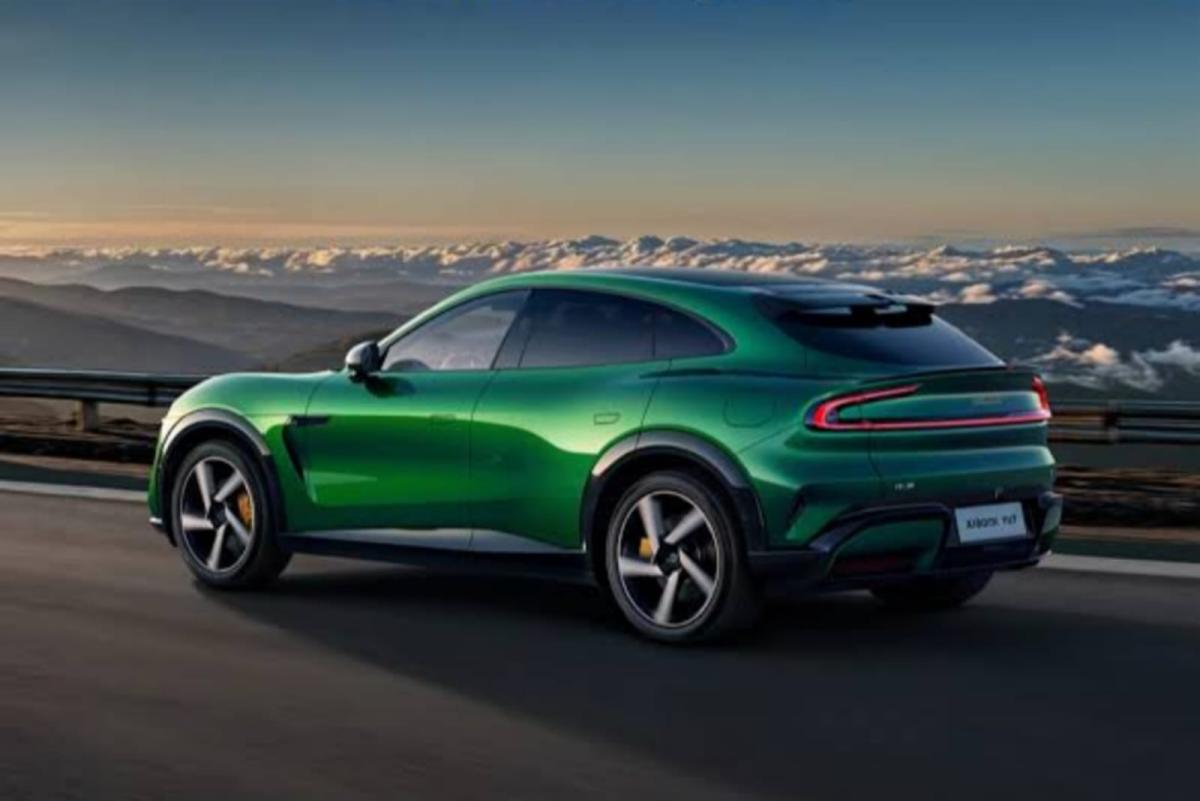Xiaomi YU7 Resmi Tampil Perdana, Mobil Listrik Canggih Siap Tantang Tesla