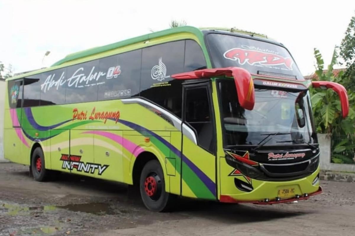 Mengenal Raja Jalanan Kuningan, PO Putri Luragung dengan Bodi All New Infinity
