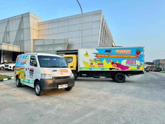 JNE Express Bikin Gebrakan di Pestapora 2025, Tukar Resi Bisa Dapat Tiket Konser!