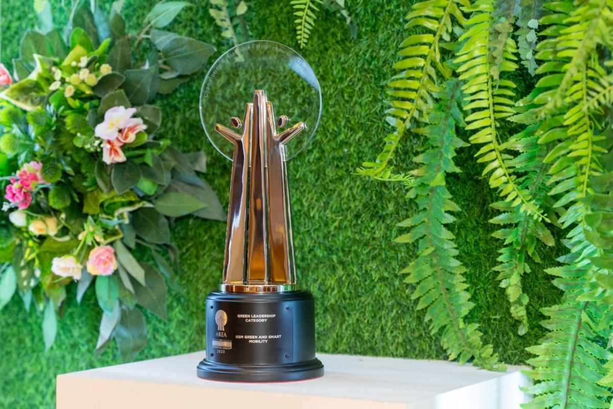 Green SM Borong Penghargaan Green Leadership AREA 2025, Ride-Hailing Listrik Vietnam Buktikan Dominasi Asia Tenggara