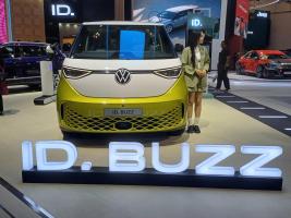 Bukan Cuma Mobil! ID. BUZZ Jadi Media Ekspresi Kreatif di GIIAS 2025 065314