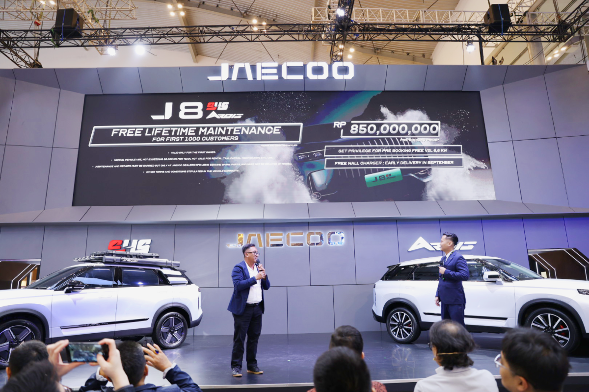 JAECOO J7 dan J8 Resmi Mengaspal di GIIAS 2025, Bawa Perawatan Seumur Hidup dan Teknologi SUV Masa Depan