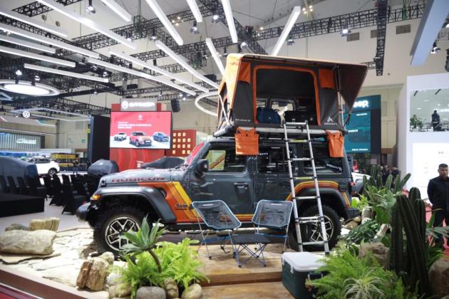 Jeep Usung Semangat Petualangan di GIIAS 2025, Hadirkan Wrangler ‘41 Willys Edisi Terbatas!