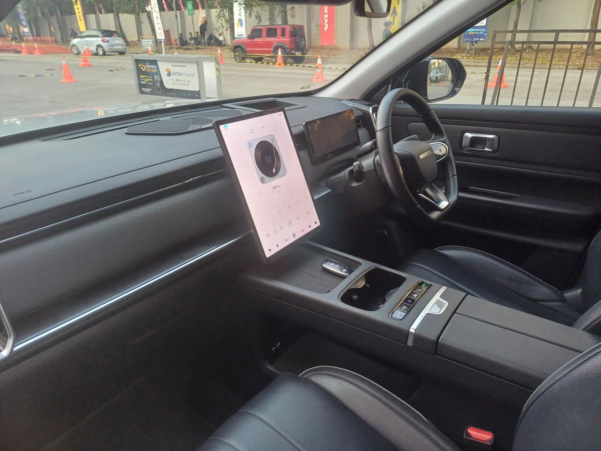 First Impression Test Drive: Jaecoo J7 SHS,  SUV Modern dengan Rasa Premium Eropa