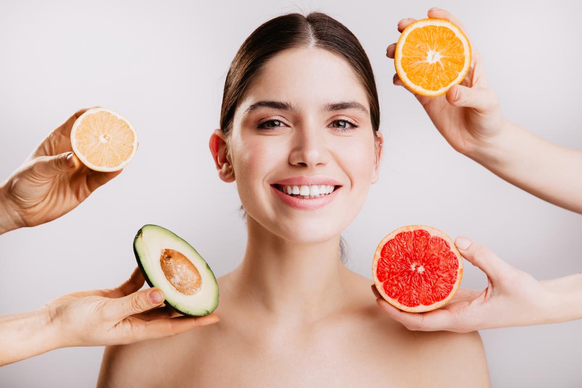 Cantik dari Dalam: Buah untuk Mengatasi Jerawat dan Menjaga Kesehatan Kulit