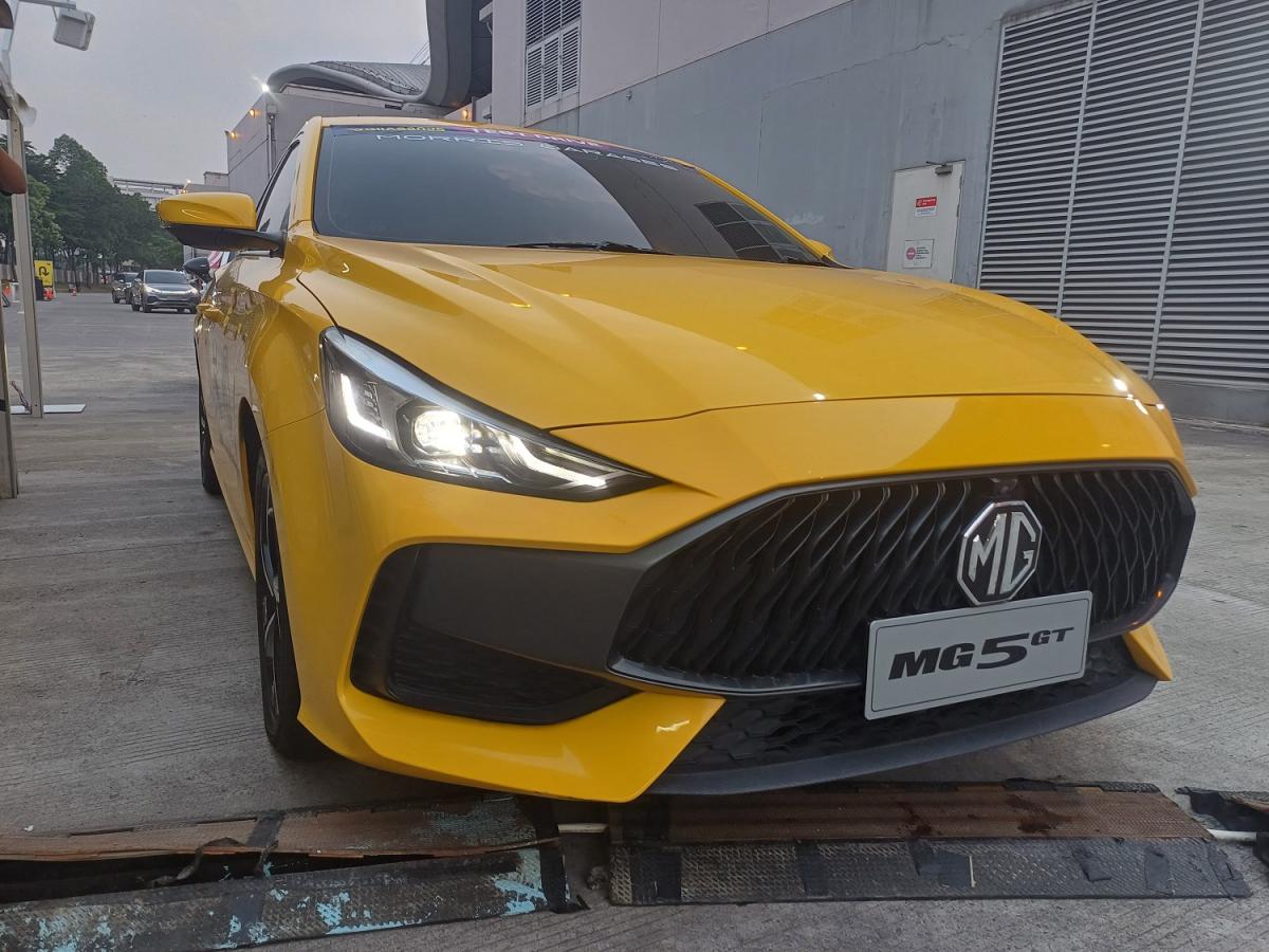 First Impression MG 5 GT: Sedan Stylish yang Bikin Fun to Drive Sejak Tarikan Pertama