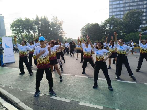 Viral di TikTok! Flash Mob 'Sayap Perdamaian' Guncang Sudirman, Gaungkan Pesan Damai Indonesia-Tiongkok