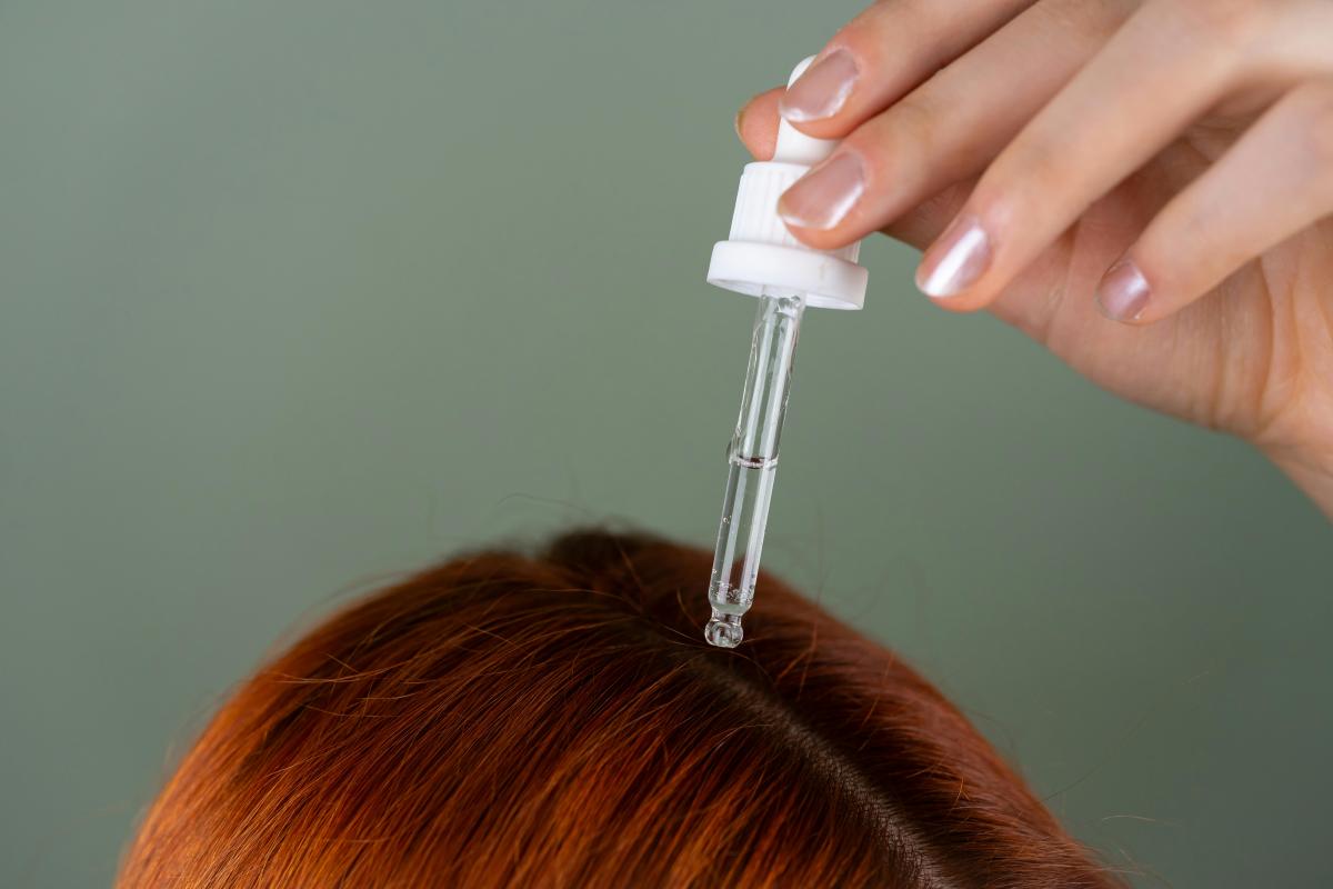 Hair Serum vs Hair Oil: Pilih yang Sesuai dengan Kebutuhan Rambut
