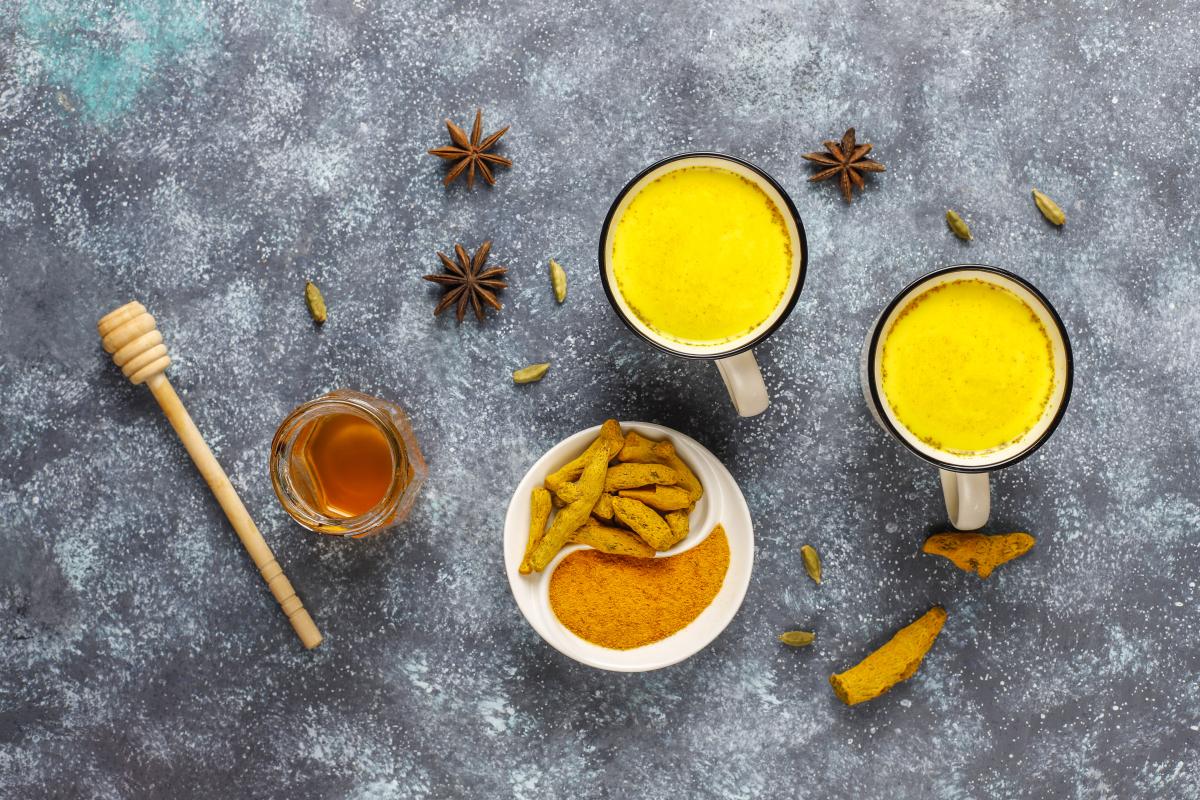 Jamu Terbaik bagi Wanita: Solusi Herbal untuk Kesehatan dan Kecantikan