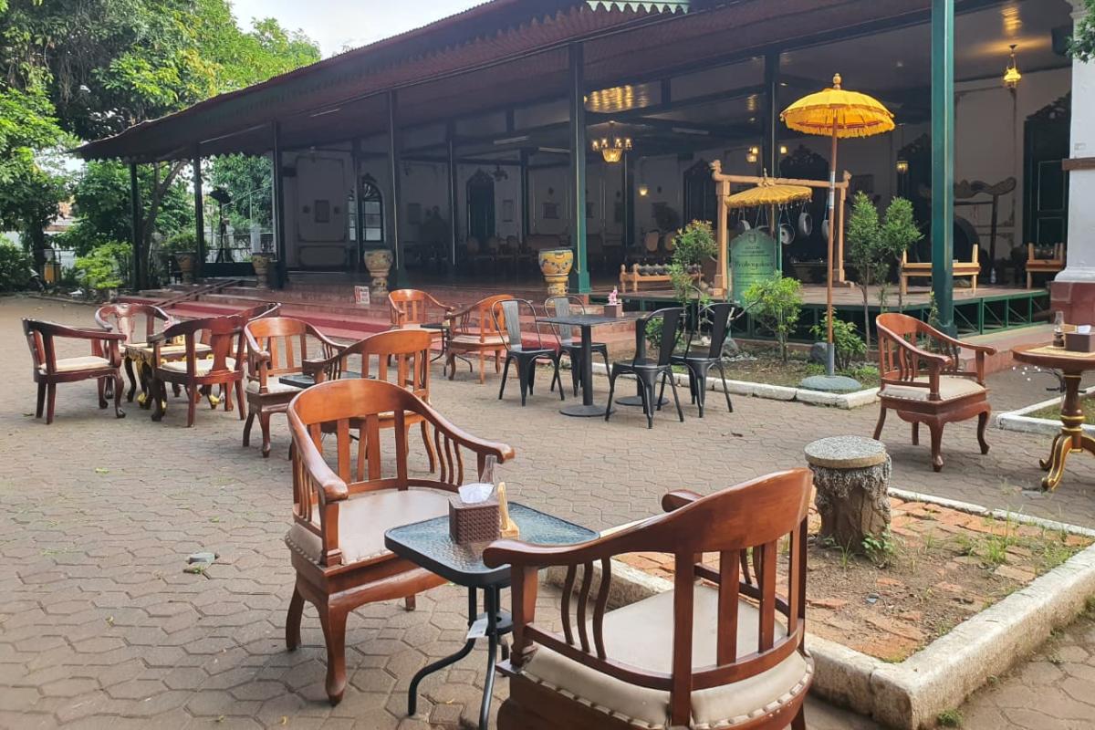 Menikmati Restoran Pawon Bogana, Sajikan Kuliner Keraton Kacirebonan untuk Publik 094805