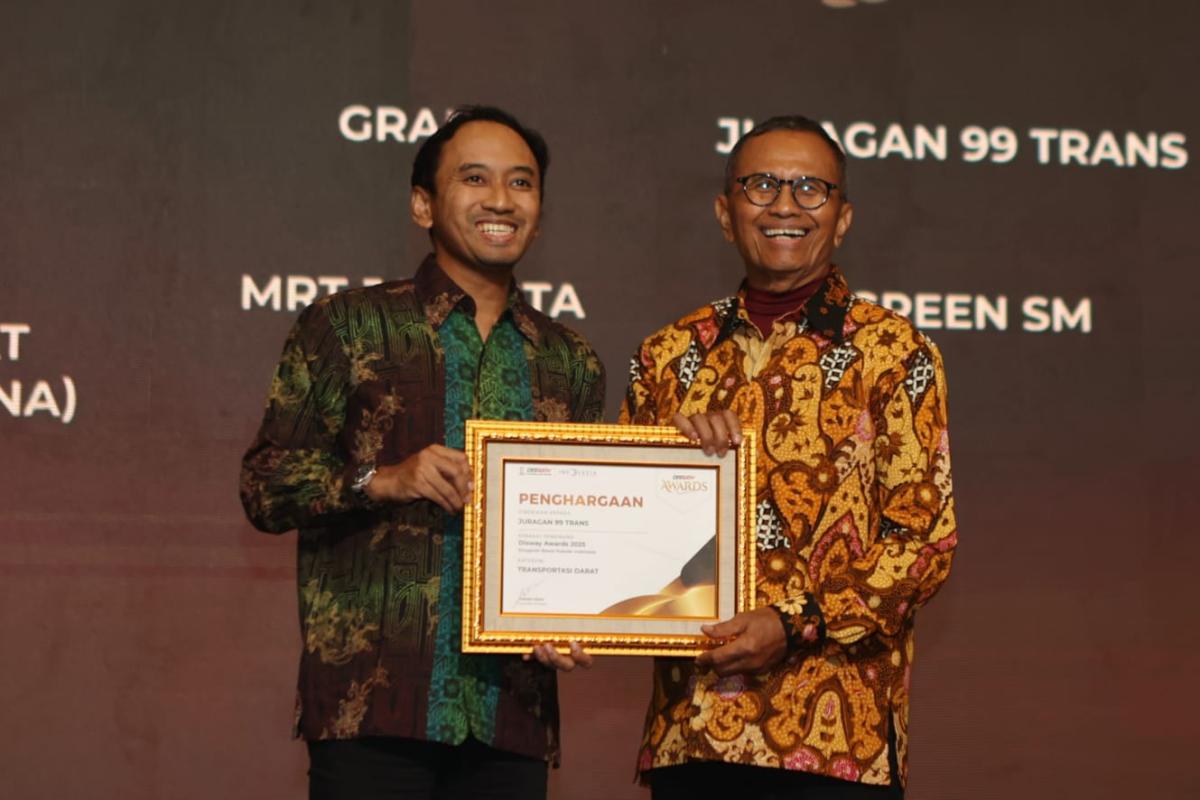 PO Juragan 99 Trans Terpilih Transportasi Terpopuler di Disway Award 2025