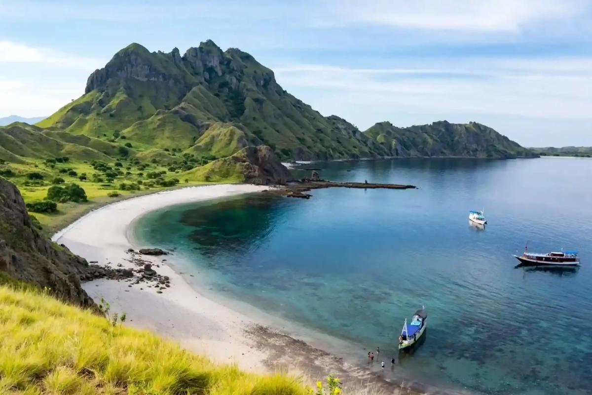 Bikin Bangga !! Pulau Komodo Diakui BBC sebagai Destinasi Wisata Kelas Dunia 2026