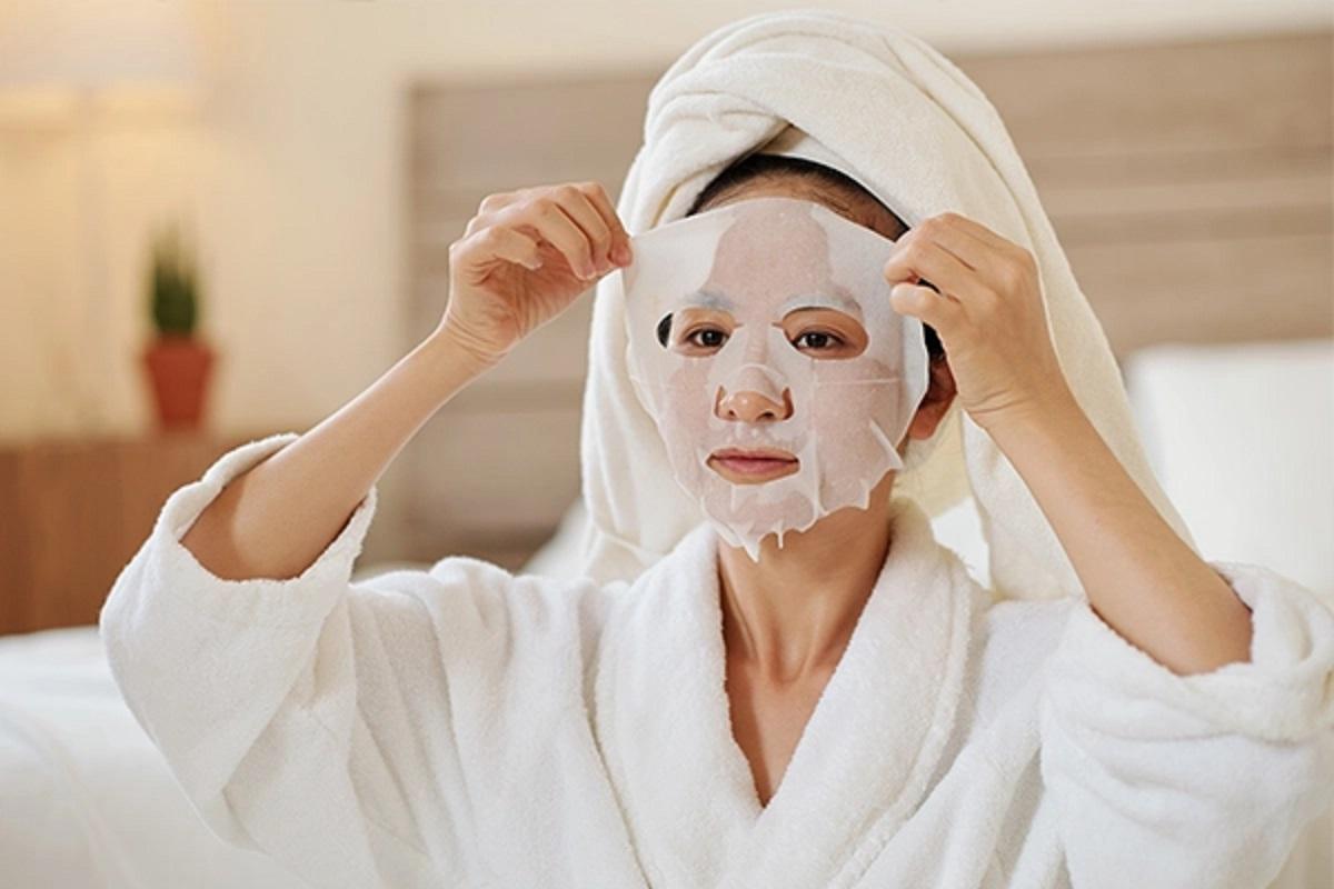 Bye Pori-Pori Besar! 5 Masker Wajah Terbaik Ini Rahasia Kulit Halus dan Glowing