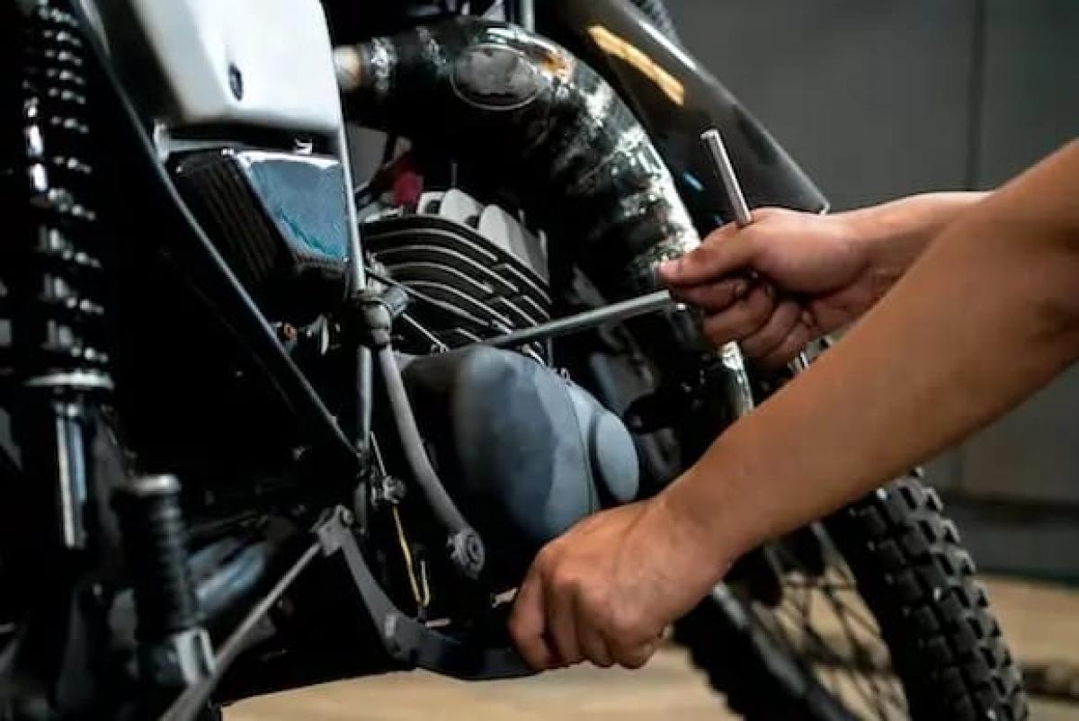 Motor Brebet Saat Gas Dibuka? Ini 4 Penyebab yang Harus Kamu Tahu