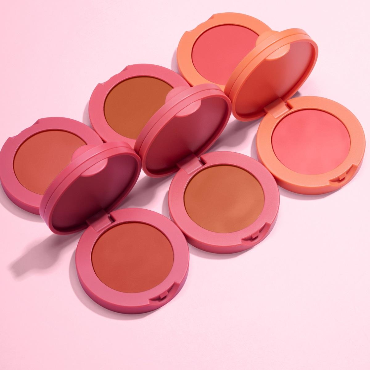 Rahasia Tampil 'Flawless' Tanpa Berlebihan: 5 Panduan Makeup Natural Praktis
