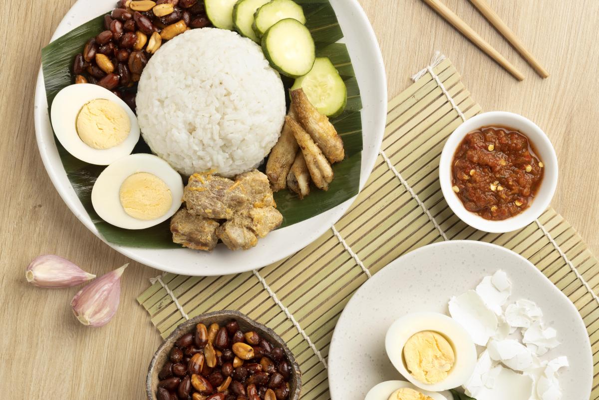 Ciri-Ciri Tempat Makan Pakai Penglaris: Awas Terjebak Trik Mistis di Balik Lezatnya Makanan!