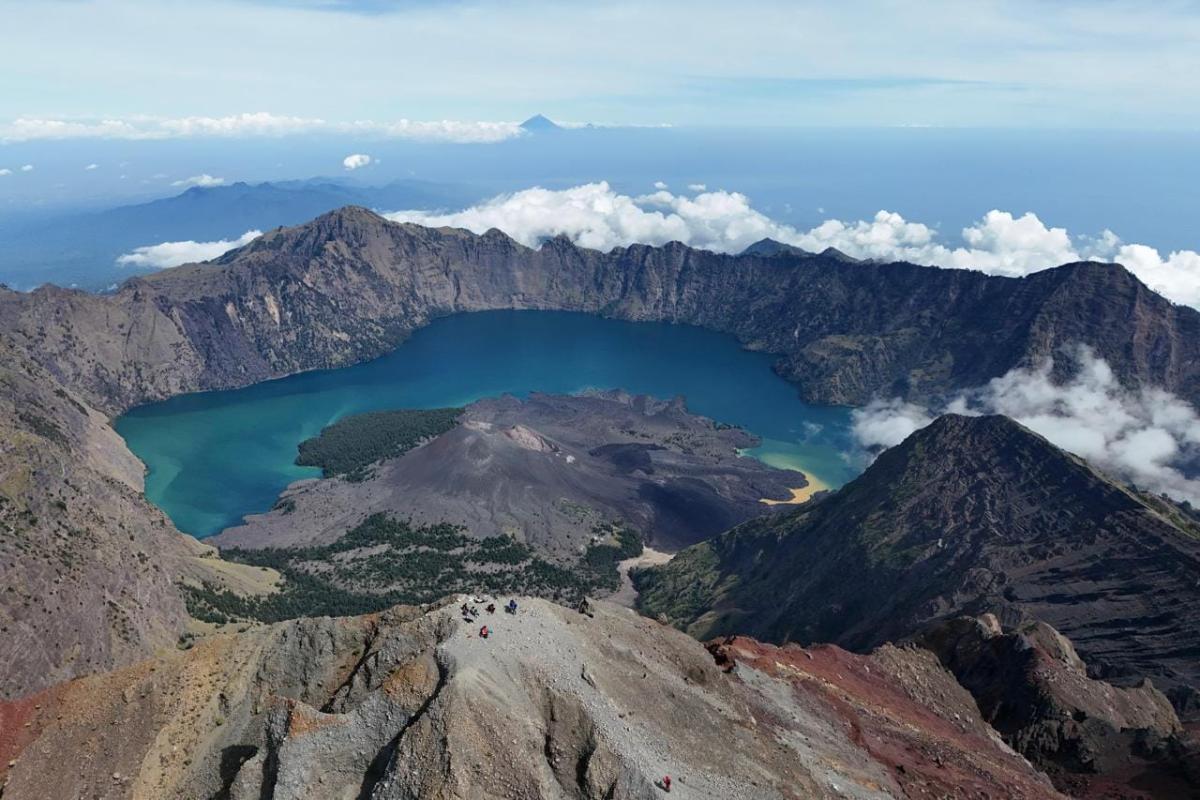 Catat Tanggalnya !! Semua Jalur Pendakian Gunung Rinjani Bakal Ditutup Sementara 