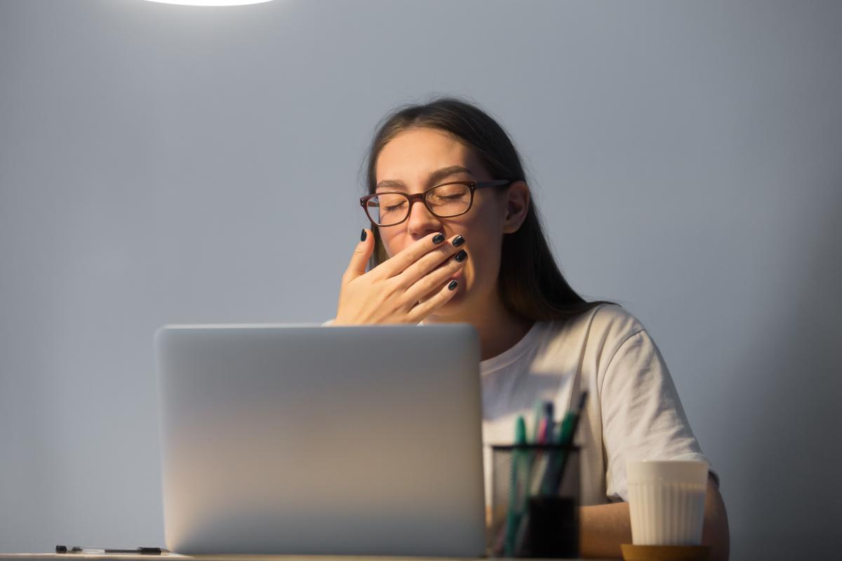 Tips Tetap Stand On di Kampus Walau Habis Maraton Tugas atau Drakor!