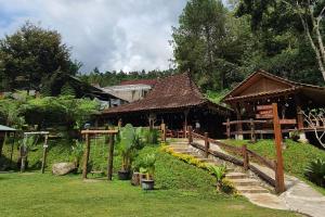 Kawasan wisata Sendang Lawu (Tuahta Aldo / fin.co.id)