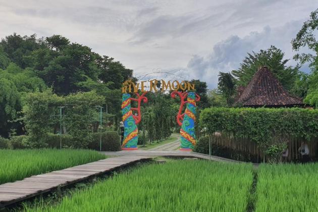 Liburan Anti Boring di Klaten, Serunya Tubing dan Wisata Kuliner di New Rivermoon