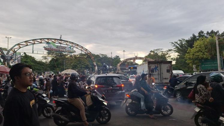 Rekor Pecah! Pengunjung Ragunan Tembus 113 Ribu di Awal 2026, Melebihi Prediksi