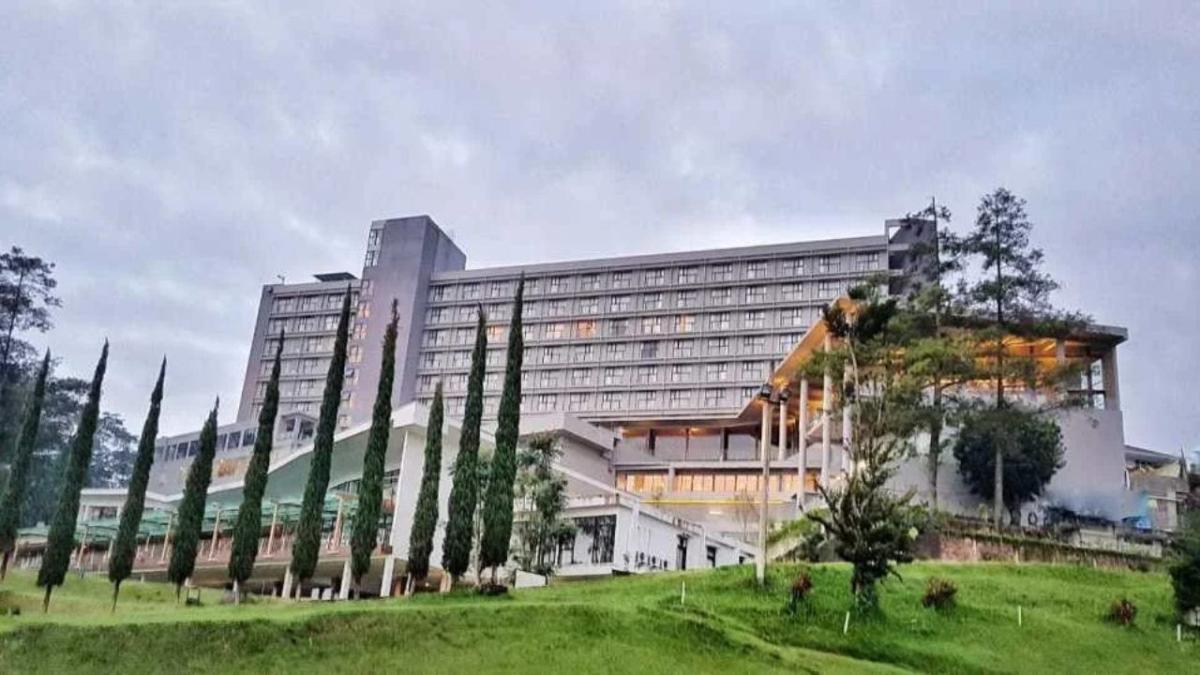 Eksklusif dan Nyaman: 5 Rekomendasi Hotel Bintang 4 Terbaik di Kota Kembang