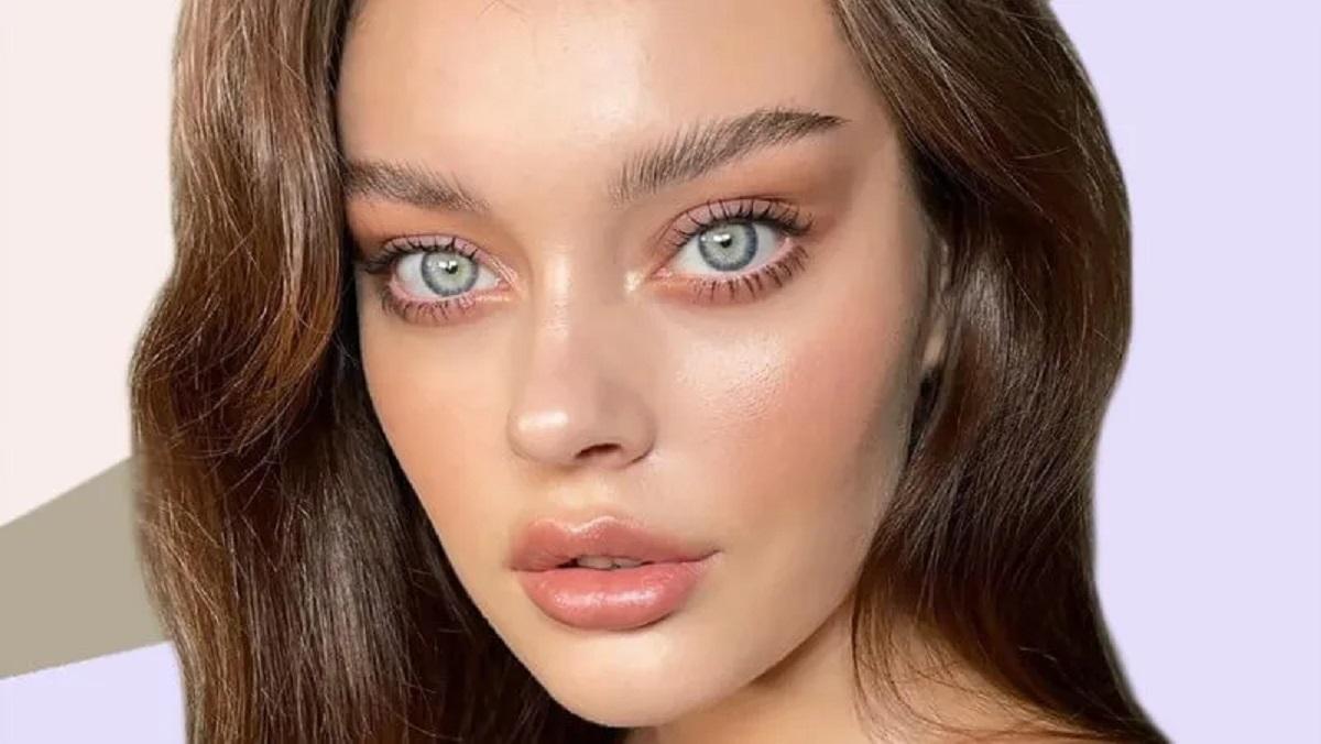 Revolusi Kecantikan 2026: Intip 5 Tren Eye Makeup yang Bakal Mendominasi Tahun Ini