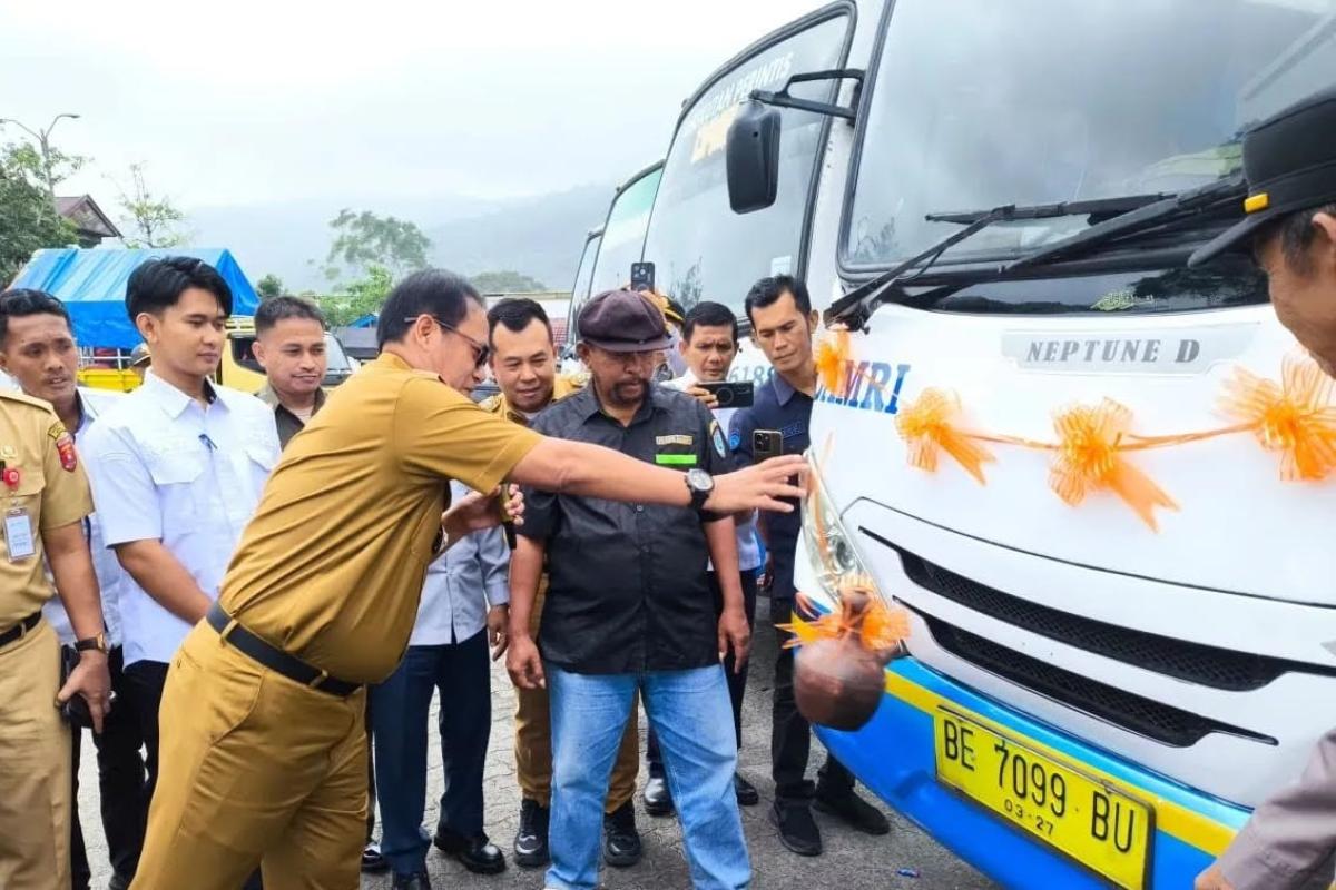 Damri Buka Rute Baru Harga Terjangkau !! Wisata Lampung Barat Kini Makin Gampang