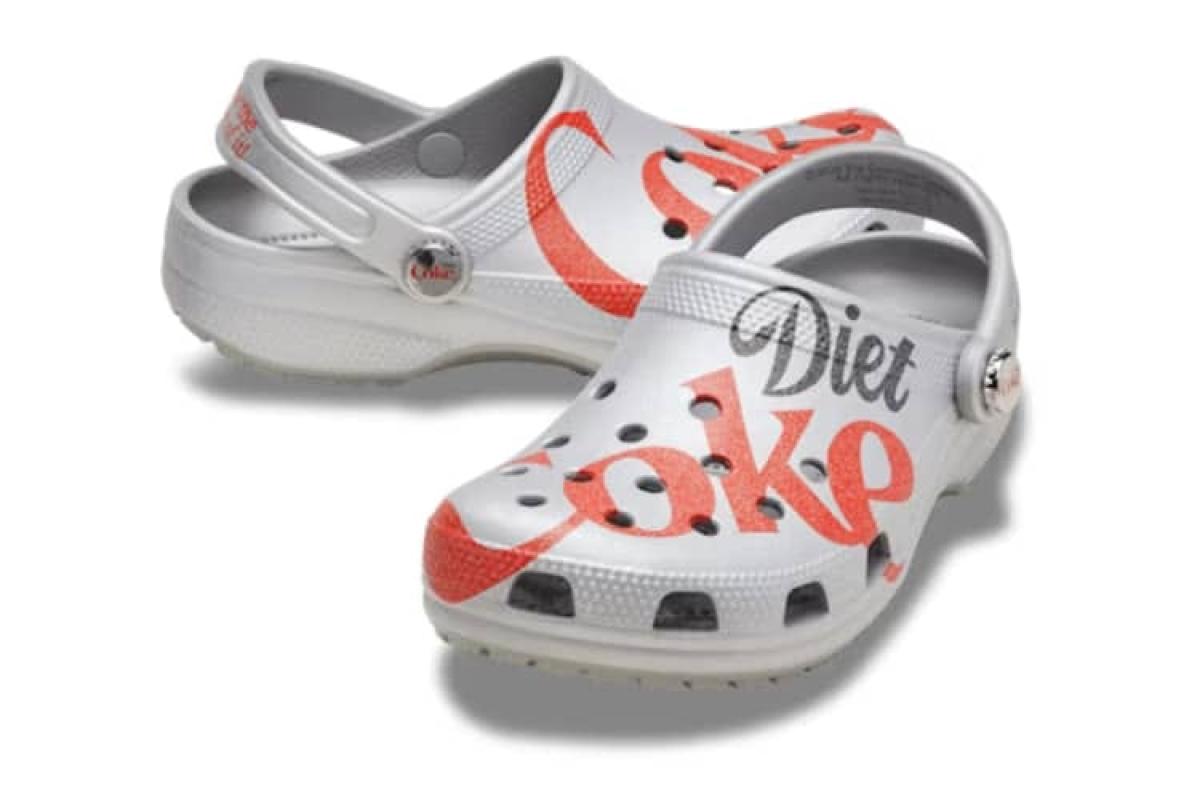 Kolaborasi Crocs x Coca-Cola (Dokumen Istimewa)