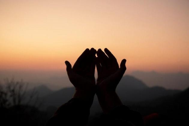 Daftar Lengkap Doa Buka Puasa Sesuai Sunnah dan Keutamaannya