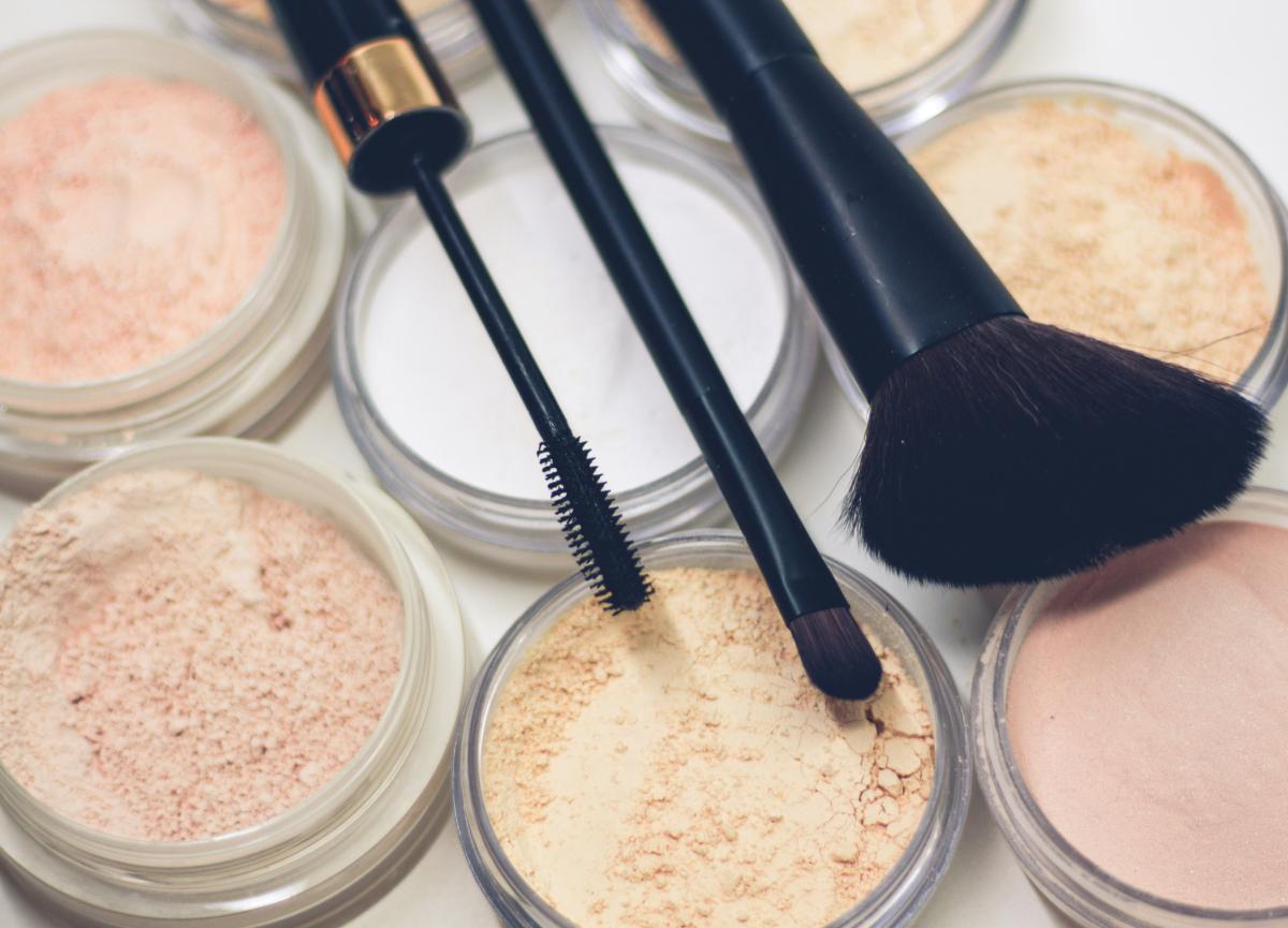 Top List Makeup Non-Comedogenic untuk Hasil Matte dan Pori-Pori Sehat