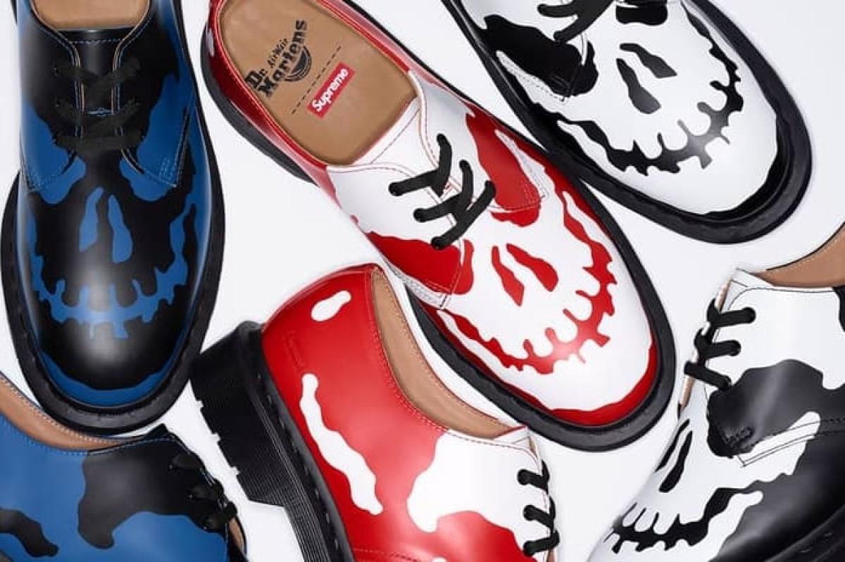 Supreme x Dr. Martens Balik Lagi !! Sepatu Klasik yang Kini Tampil Penuh Aura Punk