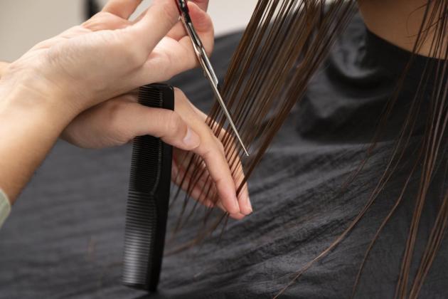 Apa Arti Mimpi Potong Rambut? Hati-hati, Ternyata Bisa Jadi Kode Keras Masalah Hidup!