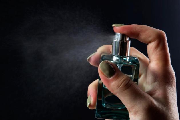 Bikin Orang Noleh! 4 Parfum Minimarket Ini Punya Aroma Mewah Layaknya Brand Desainer