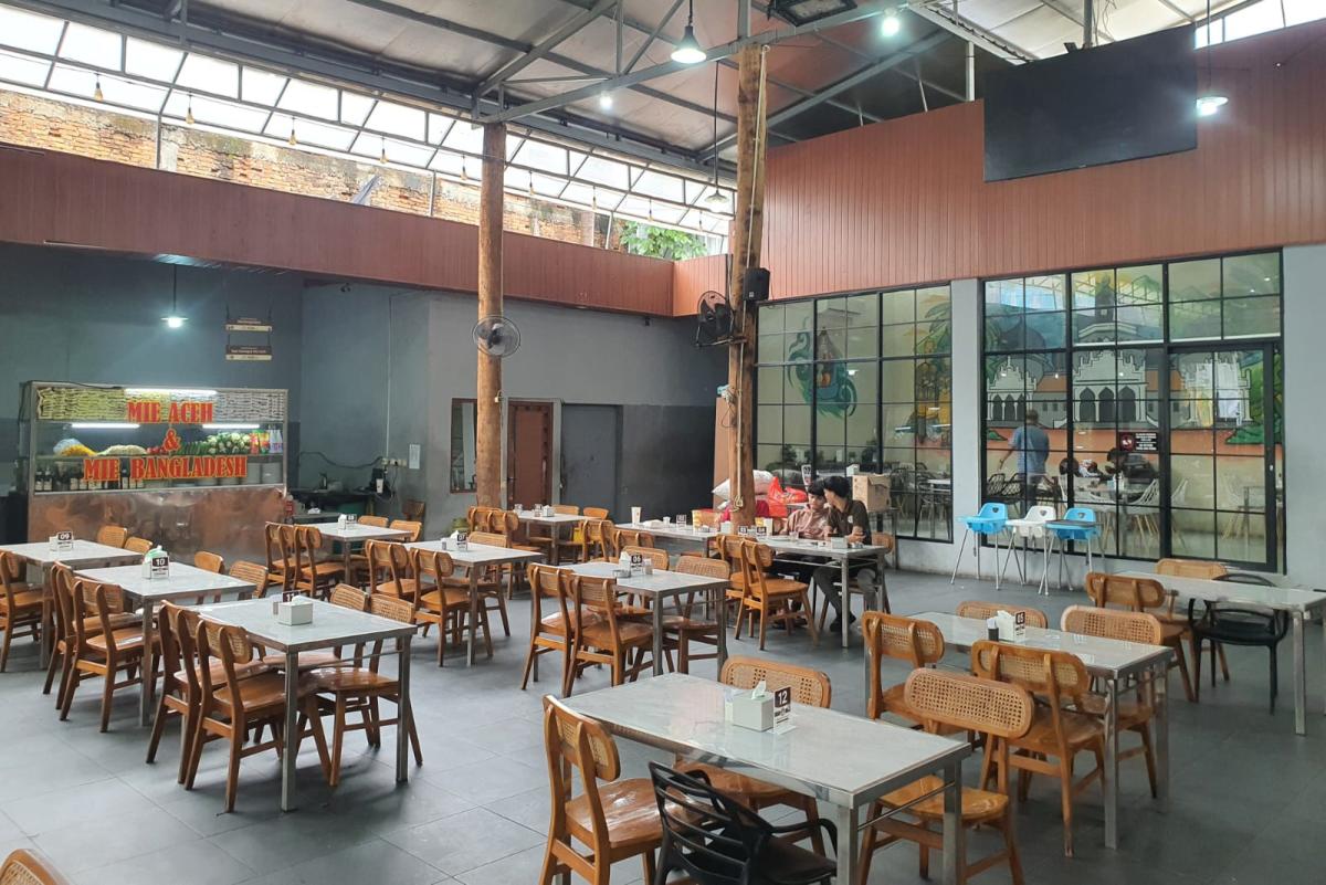 Sajian Warung Aceh Bang Ari (Tuahta Aldo / fin.co.id)