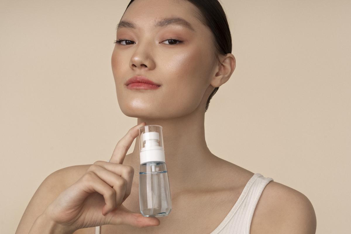Lupakan Skincare Mahal! Inilah Essence Korea Terbaik yang Bikin Wajah Glowing Maksimal