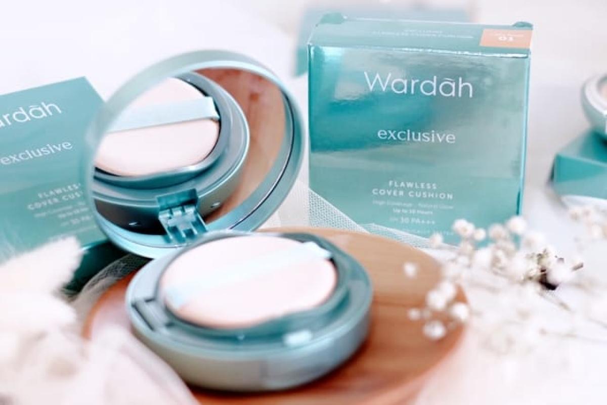 Tampil Lebih Muda !! Rekomendasi 4 Cushion Wardah untuk Usia 50 Tahun