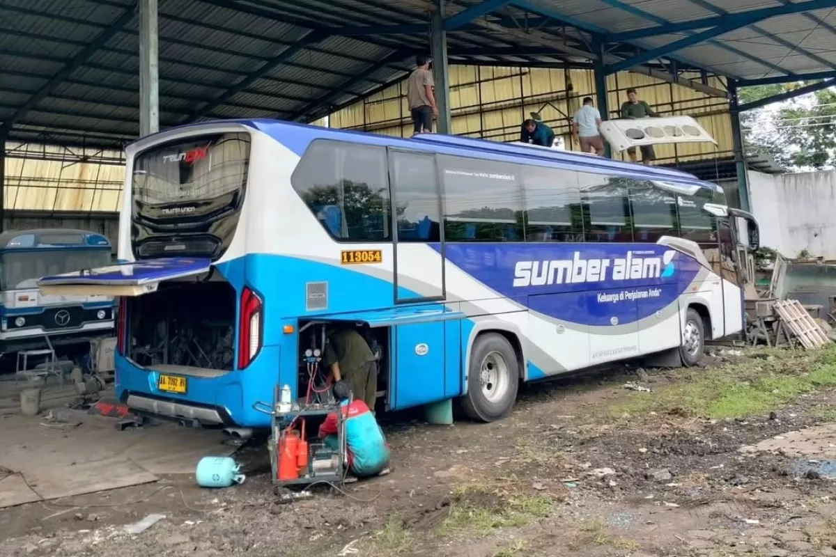 Jelang Libur Imlek dan Lebaran, PO Sumber Alam Tingkatkan Kesiapan Armada Bus