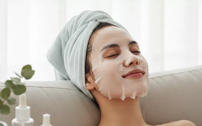 Rekomendasi Masker Wajah Lokal Murah di Bawah 20 Ribu, Glowing Tak Harus Mahal!