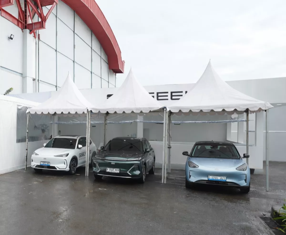 Gempur IIMS 2026, Geely Pamerkan Tiga Jagoan Elektrifikasi Rakitan Lokal