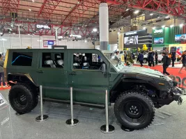 Pindad Maung MV1 dan MV2 Curi Perhatian di IIMS 2026, Kebangkitan Otomotif Nasional
