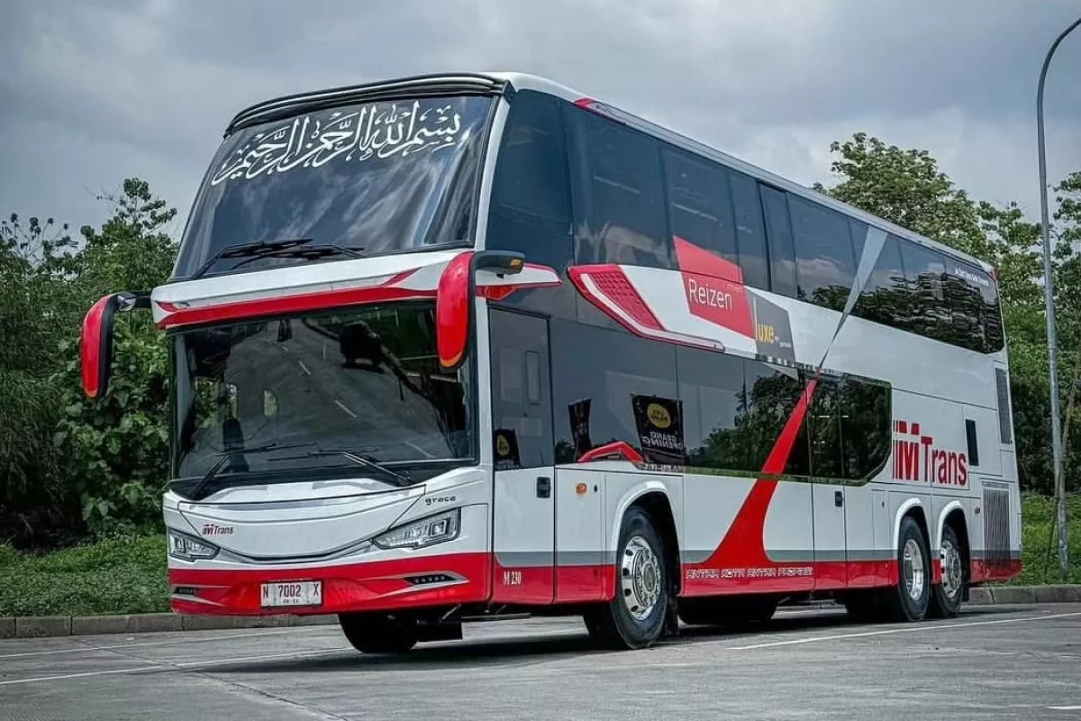 Gunakan Bus Double Decker !! MTrans Layani Denpasar - Yogyakarta
