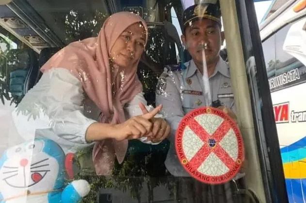 Tips Aman Mudik 2026, Jangan Naik Bus Bertanda Stiker Silang Merah !!