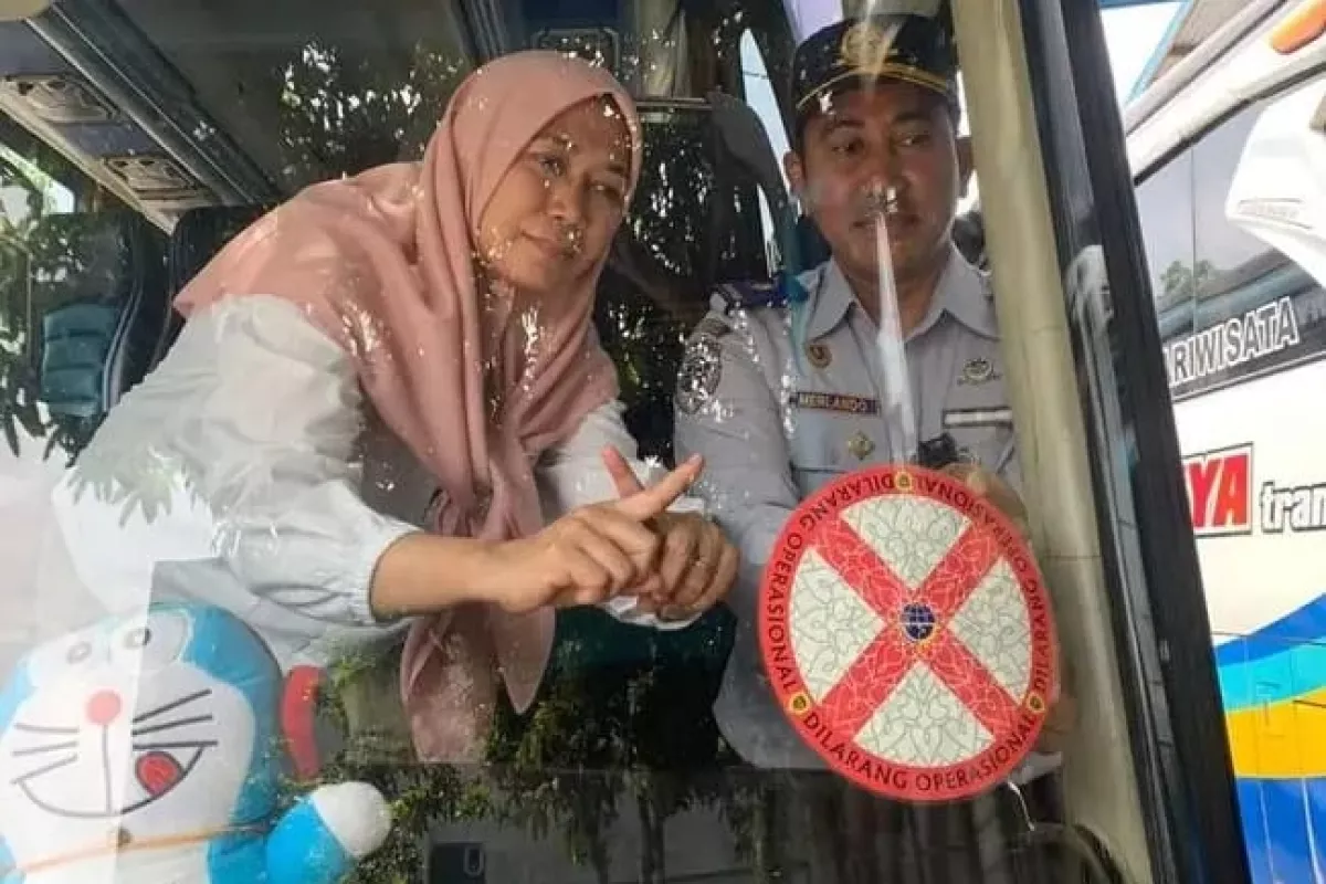 Tips Aman Mudik 2026, Jangan Naik Bus Bertanda Stiker Silang Merah !!